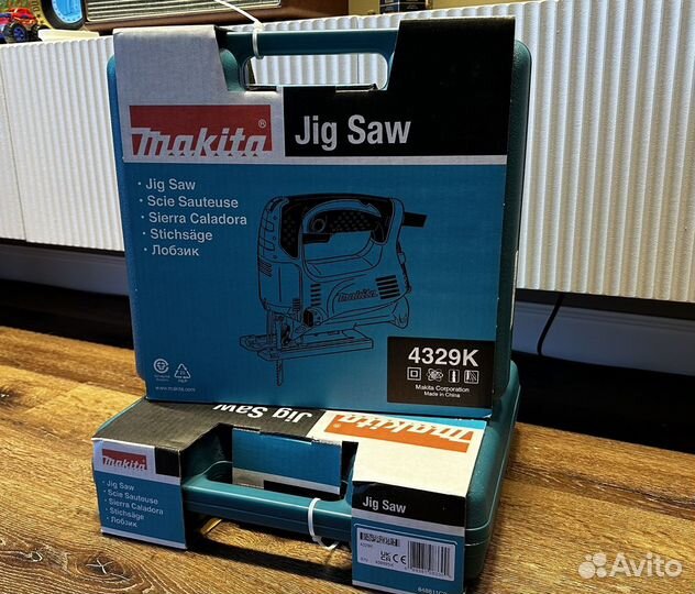 Электро Лобзик Makita 4329K