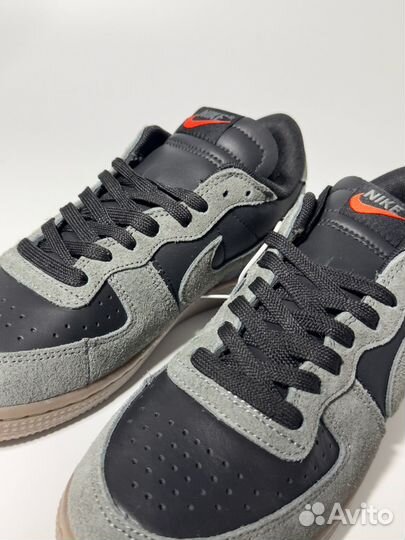 Nike terminator