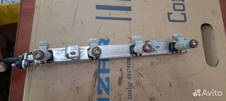 Форсунки G4LA Kia Picanto 4 шт. в сборе с рейкой