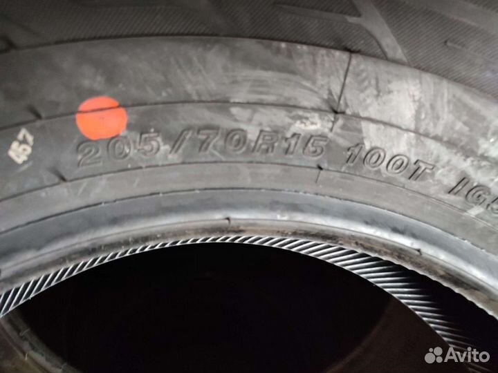 Yokohama Ice Guard IG55 205/70 R15