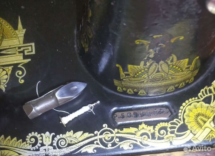 Раритетная швейная машинка 