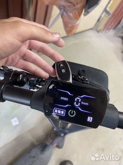 Электросамокат minipro mo 606