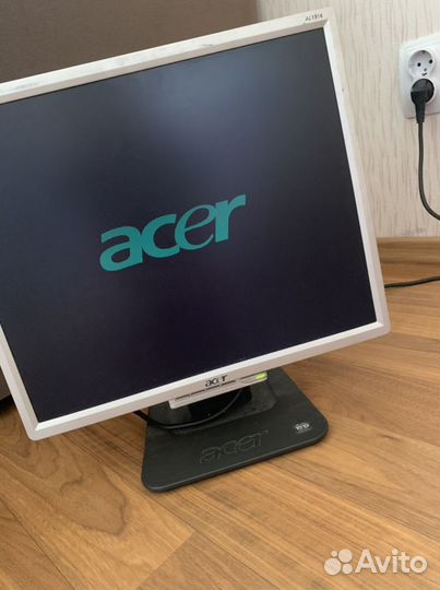 Монитор Acer