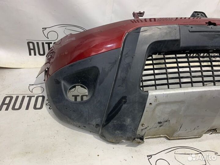 Бампер под ремонт передний Renault Duster K4MA606