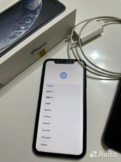 iPhone Xr, 64 ГБ