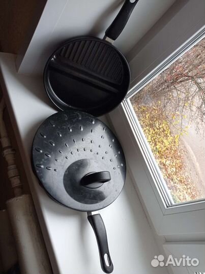 Сковорода с крышкой 2 шт