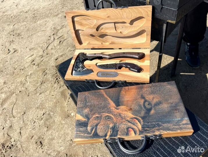Топор кованый + нож в наборе
