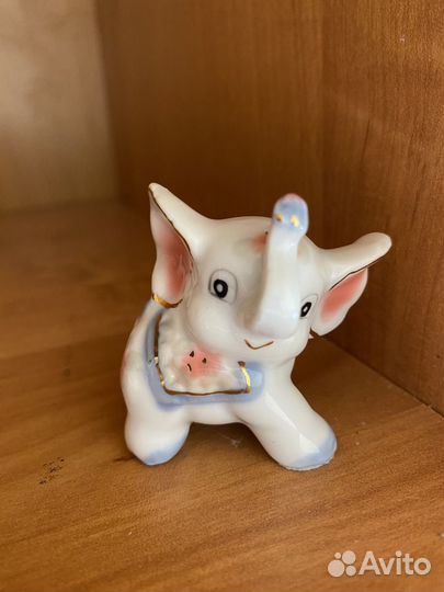 Фарфоровые статуэтки