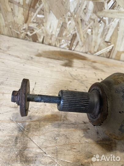 Полуось(привод) передний левый Volvo V50/S40