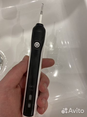 Зубная щетка braun