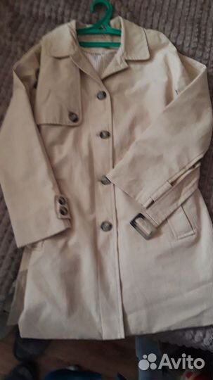 Плащ рост140 на девочку 9-10 лет