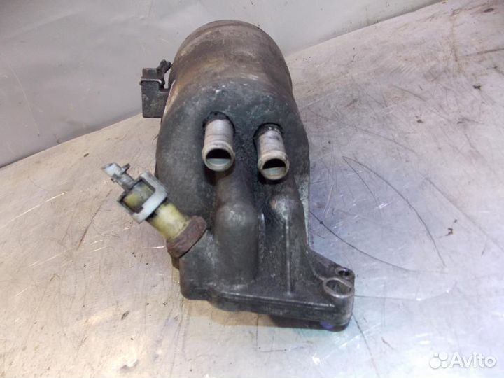 Корпус масляного фильтра Opel Movano 1998-2010