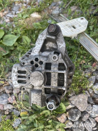 Генератор mitsubishi lancer 10