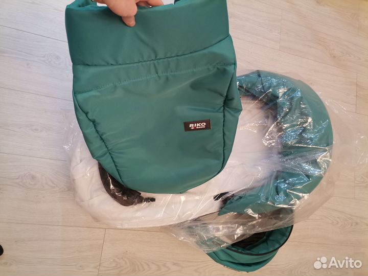 Коляска для двойни Riko Basic (2 в 1)