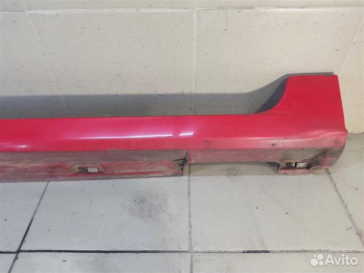 Накладка порога правого наружная Mazda 3 (BK) 2008