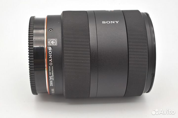 Carl Zeiss Vario-Sonnar T* DT 16-80 мм F3.5-4.5 ZA