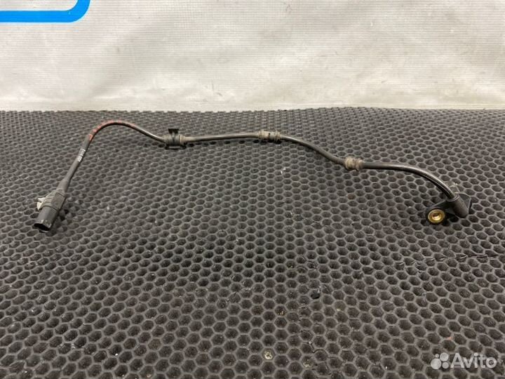 Датчик abs задний левый Mercedes-Benz Ml-Class