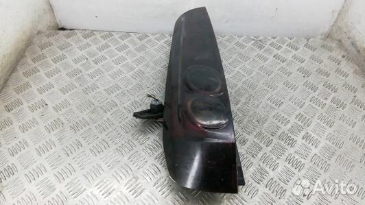 Фонарь задний левый ford fiesta 5 (83H15MX01)