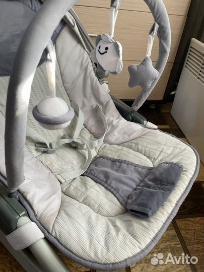 Шезлонг детский