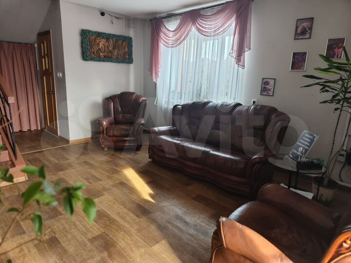 4-к. дом, 200 м²