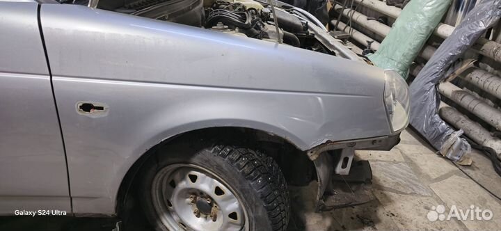 Крылья передние priora 1