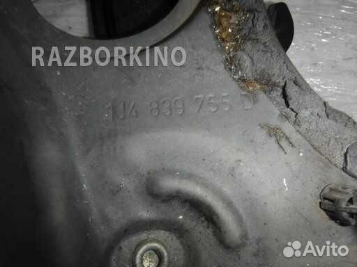 Стеклоподъемник механический задний левый