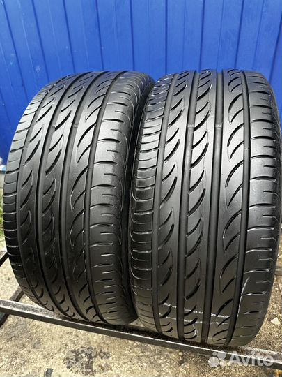 Pirelli P Zero Nero 235/45 R17
