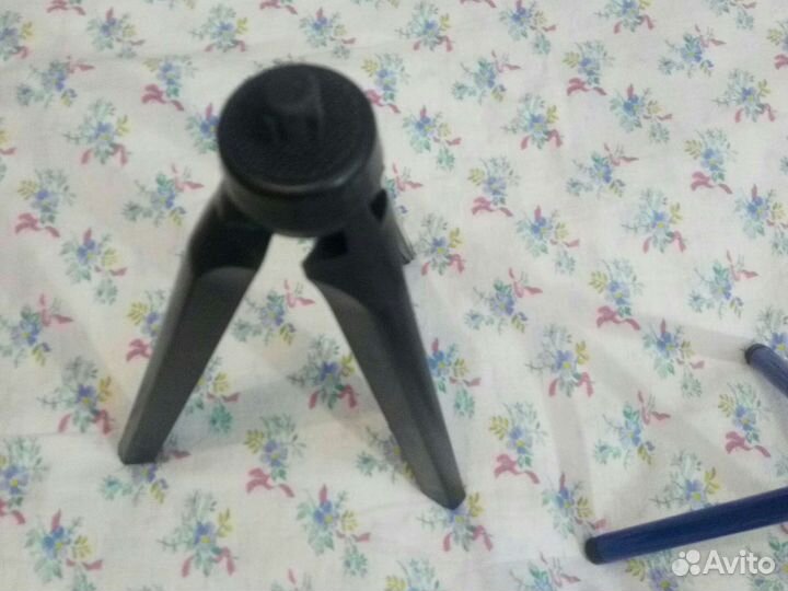 Фотоштатив тринога (4 типа)