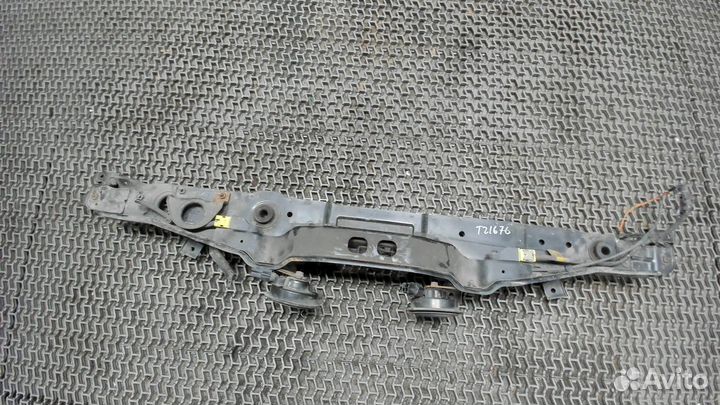 Рамка капота Hyundai i40 2015, 2016