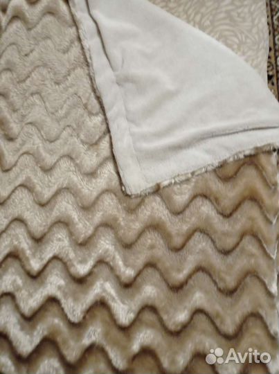 Накидки на диван и кресла