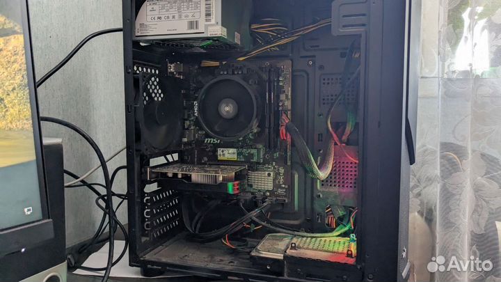 Игровой пк. GTX 1650, Ryzen 5 3400g, 16 GB, SSD