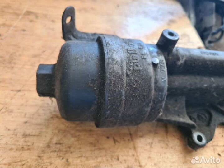 Корпус масляного фильтра Peugeot 308 хэтчбек 1.6