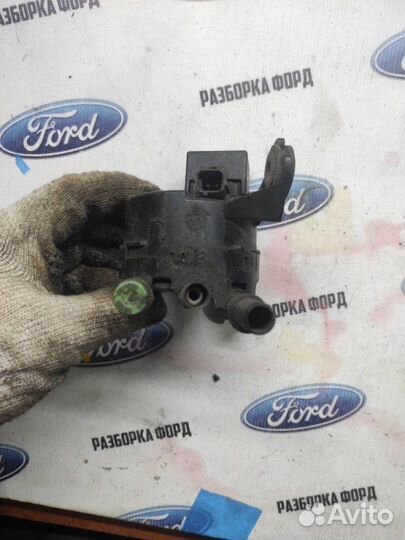 Клапан вентиляции топливного бака Ford Focus 1
