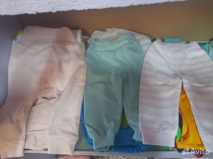 Вещи для беременных и малышей