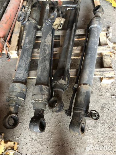 Гидроцилиндры caterpillar 330/336DL