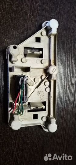 Плата заднего левого фонаря Тойота Авенсис 1 2002г