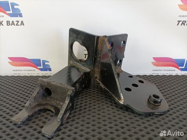 20499243 Кронштейн усилителя бампера левый