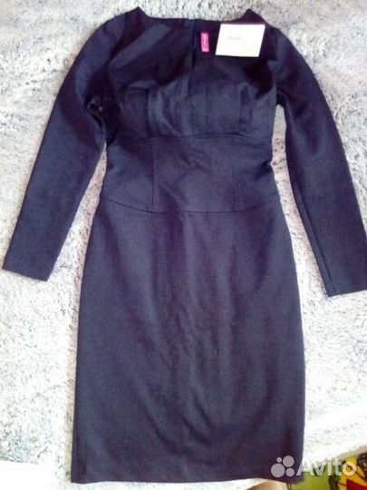 Платье-футляр