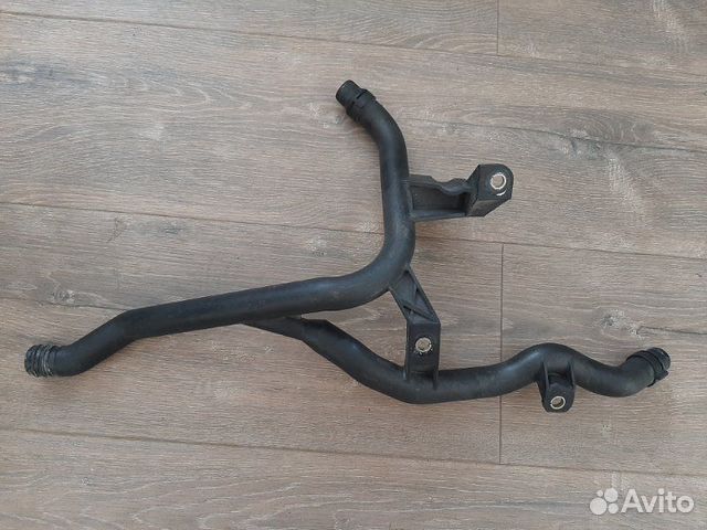 Патрубок системы охлаждения Bmw 5 E60