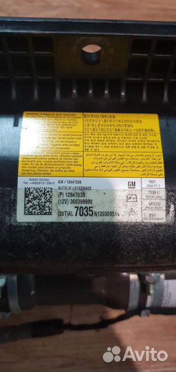 Подушка безопасности пассажира Opel Astra J 2010