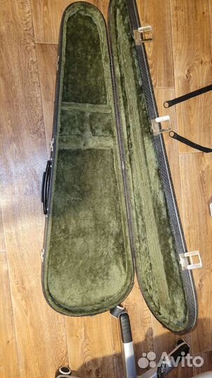 Кейс для бас гитары