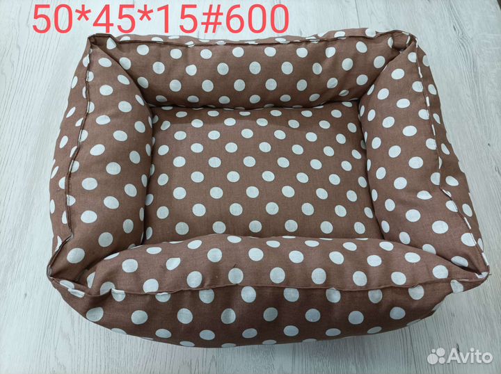 Лежанки для собак и кошек