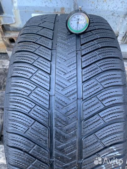 Michelin Pilot Alpin 255/45 R19
