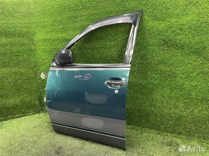 Дверь Цвет-1P9 передняя левая Nissan Largo NW30