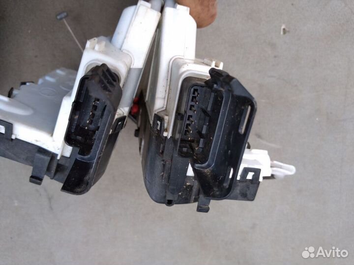 Замок двери задней для Peugeot 408 2012-2017