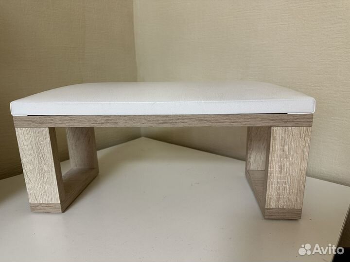 Подставка для рук маникюрная