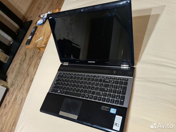 Ноутбук Samsung rc530
