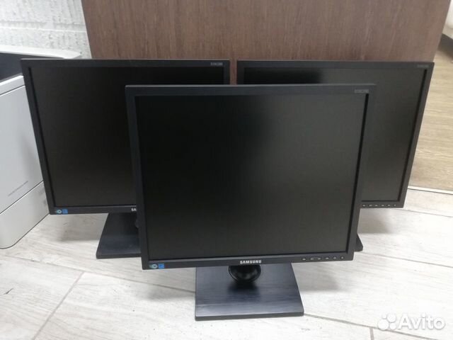 Монитор Samsung S19C200BR wled DVI-D