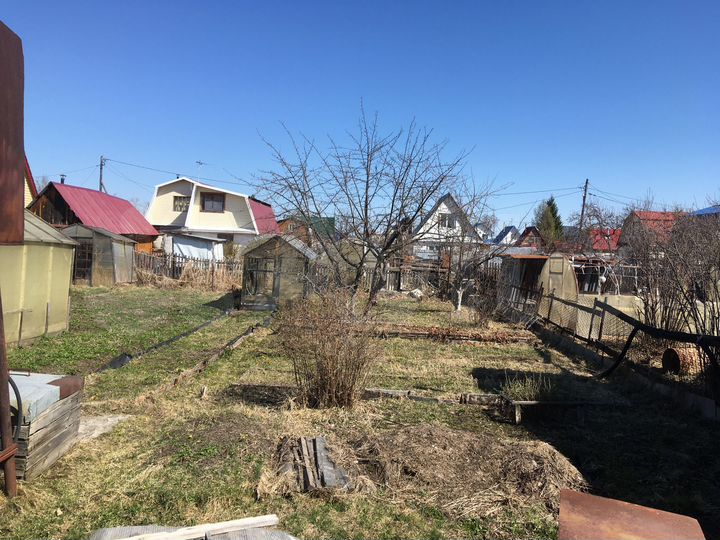 Дача 14 м² на участке 4,9 сот.