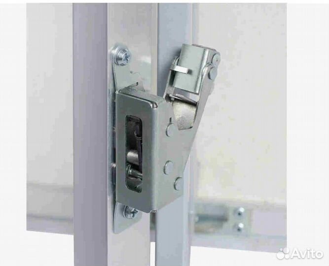 Люк под плитку нажимной 25х30 алюминиевый